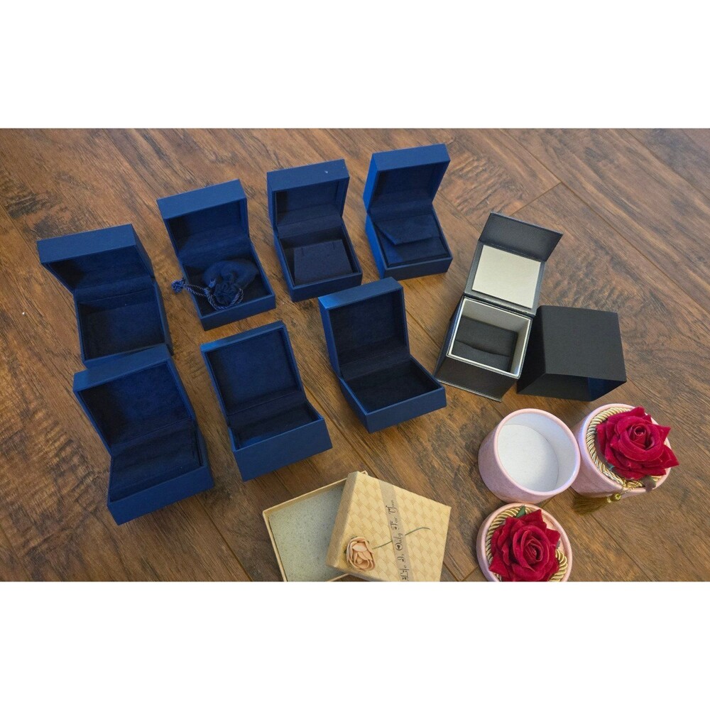 Blue Velvet Jewelry Boxes and Decorative Floral Gift Boxes